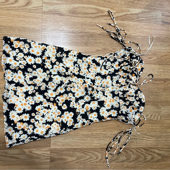 Realisation Par The Devon Mini Dress in Flower Power Size XXS - Picture 8 of 9